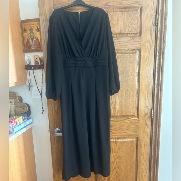 SHEIN Women’s Wide Leg Jumpsuit - Picture 2 of 16